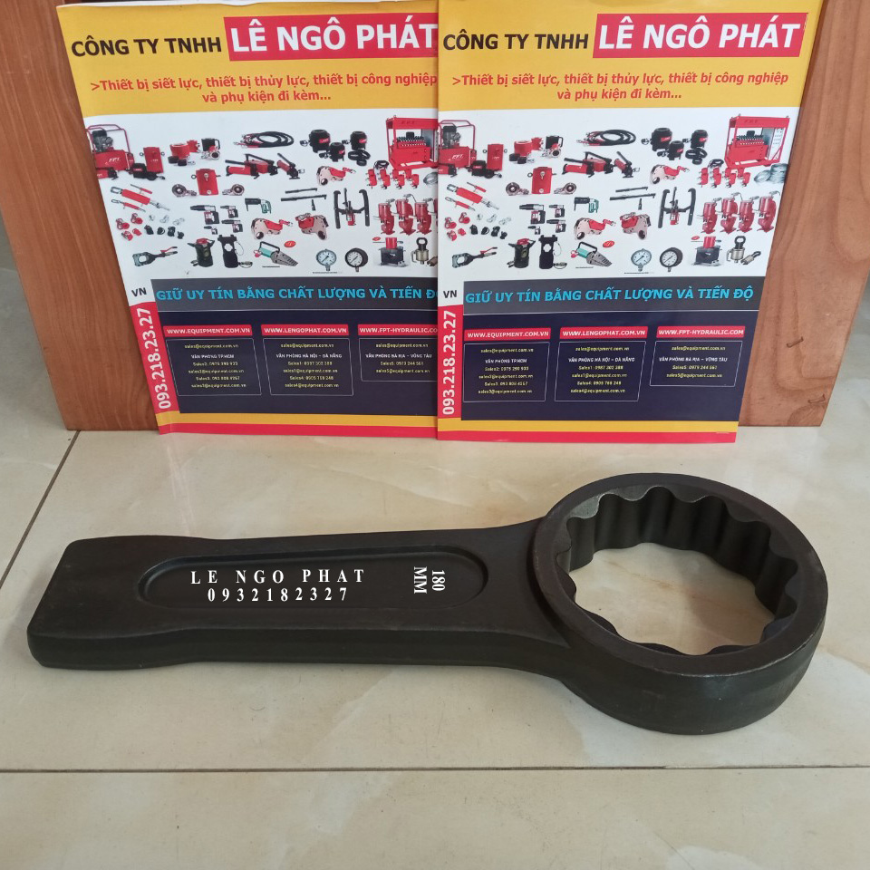 Vòng đóng 180mm, Cờ lê đóng 180mm