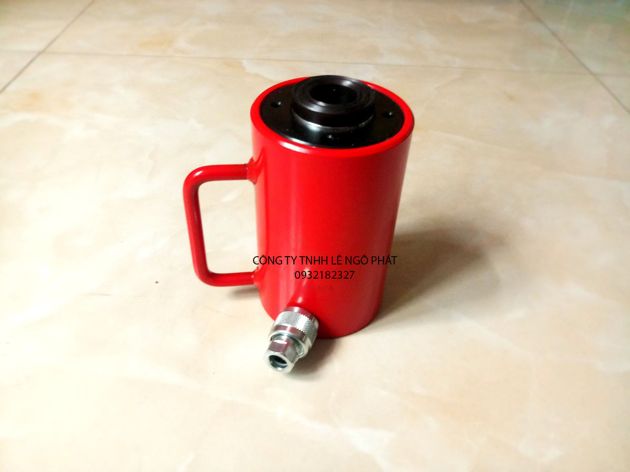 Kích thủy lực 100 tấn 75 mm