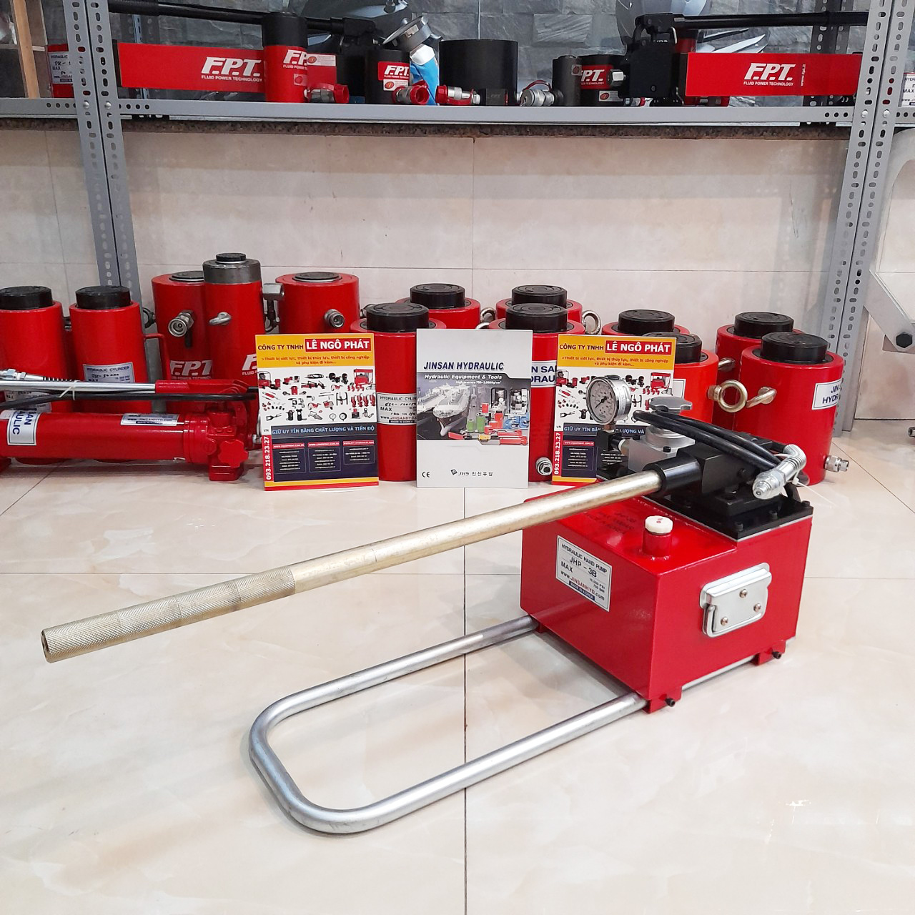 JHP-3B, Bơm tay thủy lực 700 bar, 10 lít