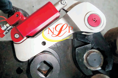 Cờ lê thủy lực đầu vuông 8BXTD